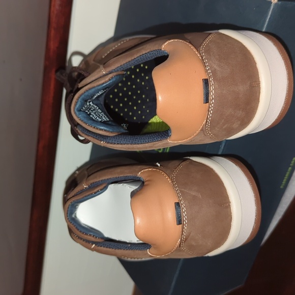 florsheim crossover shoes for men size 11 colors: mushroom/champignon - Picture 3 of 4